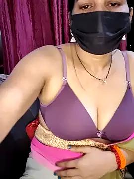 LUSTY_BHABHI